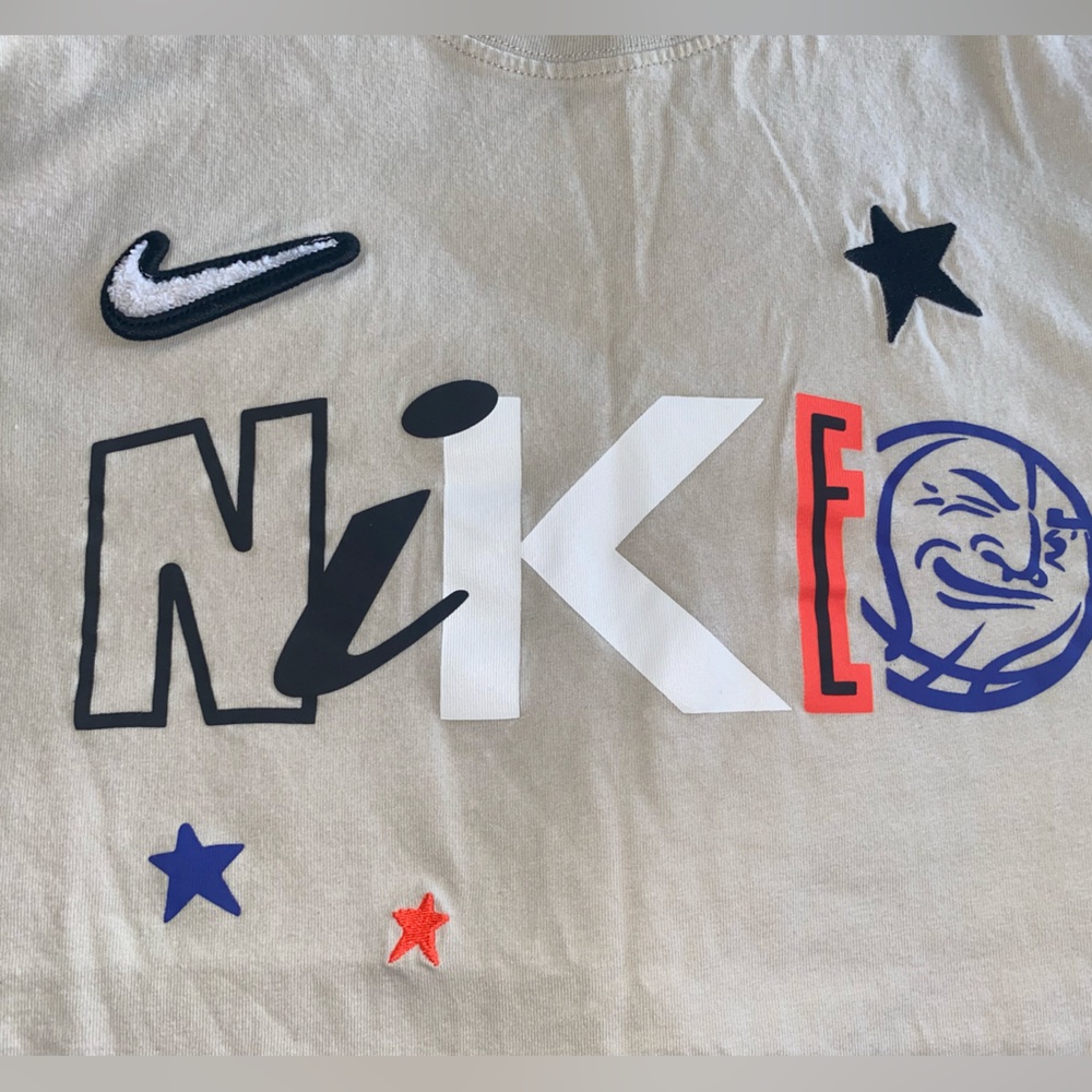 Nike Men T-shirt - Picture 8 of 11